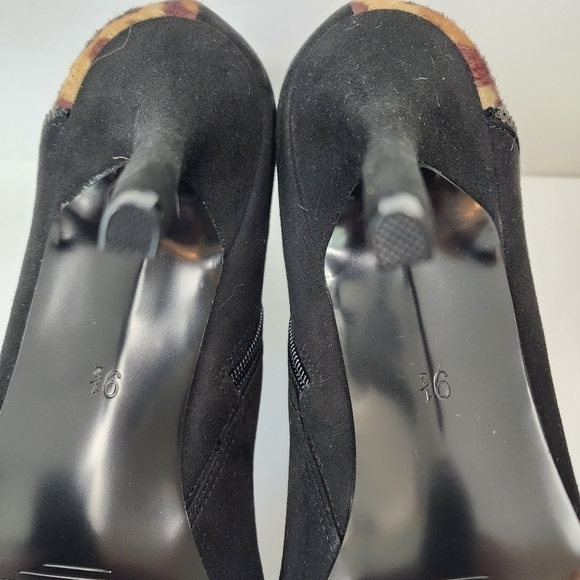 Kelly And Katie Faux Suede Leopard Print Pony Hair 4" Heel Ankle Boot Size 9 1/2 - Picture 11 of 13